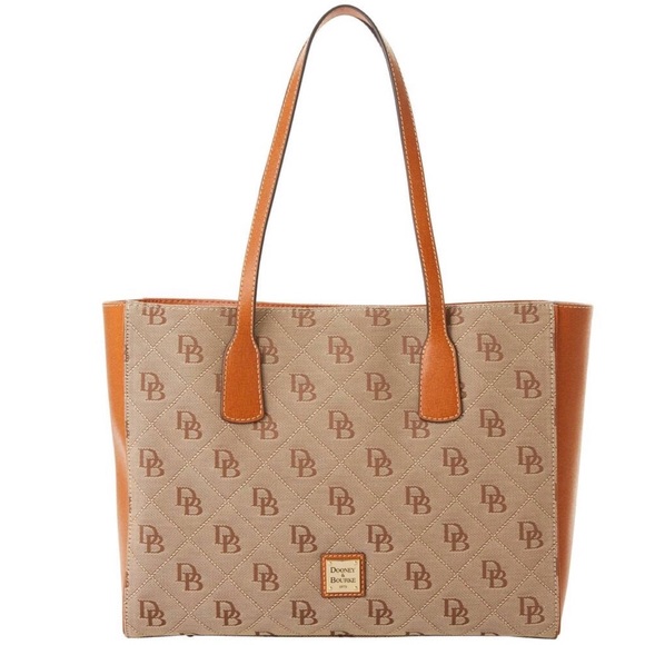 Dooney & Bourke Jacquard Maxi Quilt Ashton Tote - Picture 1 of 9